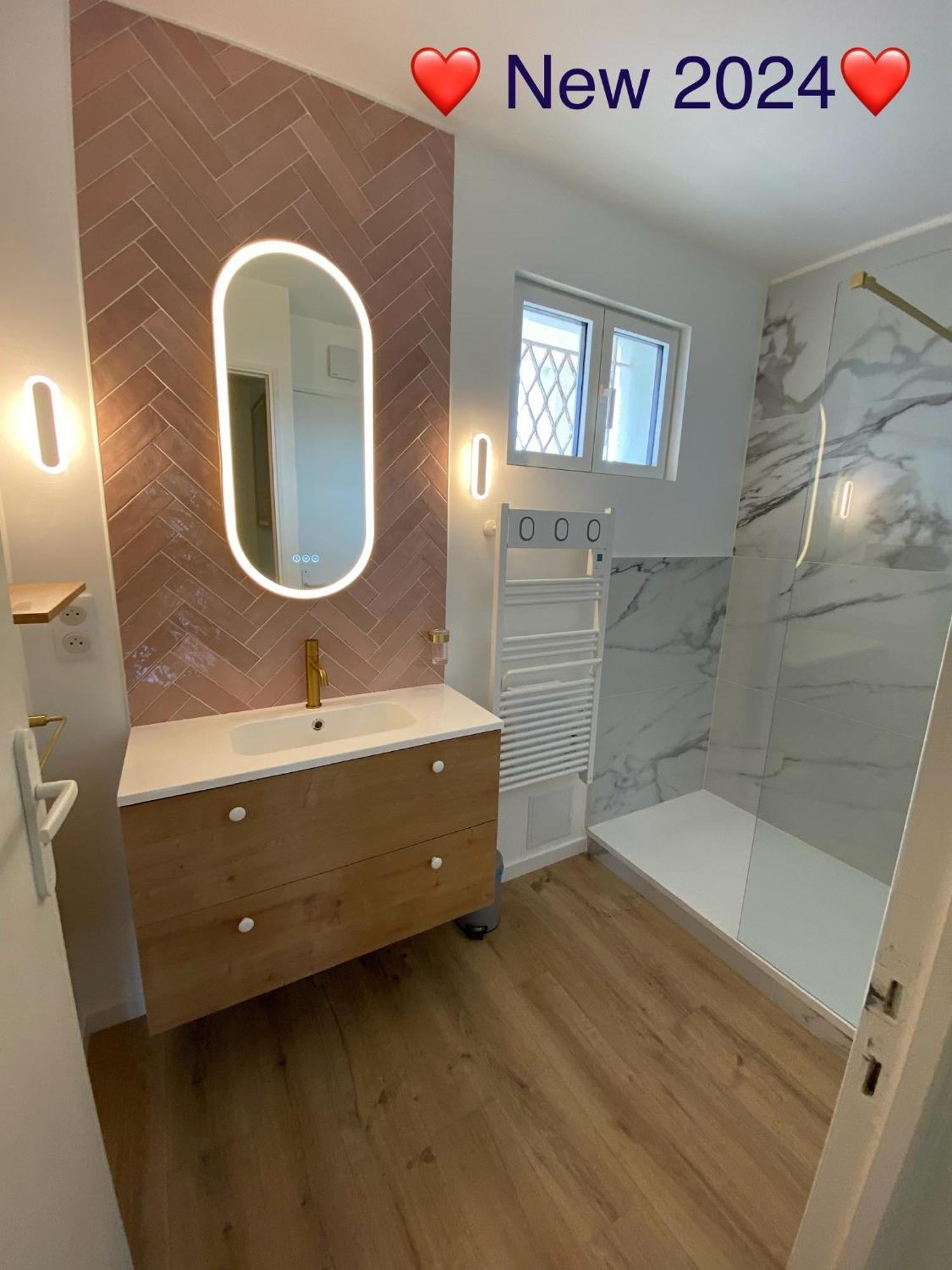Mer & Relax - Parking - Wifi - Terrasse - Mer Saint-Cyr-sur-Mer Zewnętrze zdjęcie